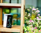 O Motorola Moto G87 oferece alto-falantes com muita pressão sonora, mas com som moderado.