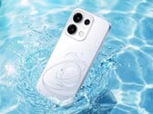 O Oppo Reno16 Pro tem uma parte traseira com uma decoração impressionante.