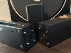 A barra de som consiste em três seções individuais que não podem ser usadas separadamente