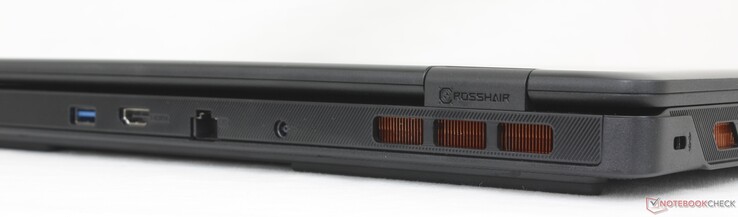 Traseira: USB-A 3.2 Gen. 1, HDMI 2.1, RJ-45 (1 Gbps), adaptador CA