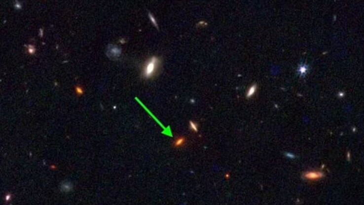 Galaxy O ZF-UDS-7329, formado 800 milhões de anos após o Big Bang, é tão grande que não deveria existir de acordo com o modelo cosmológico padrão. (Imagem: NASA JWST)