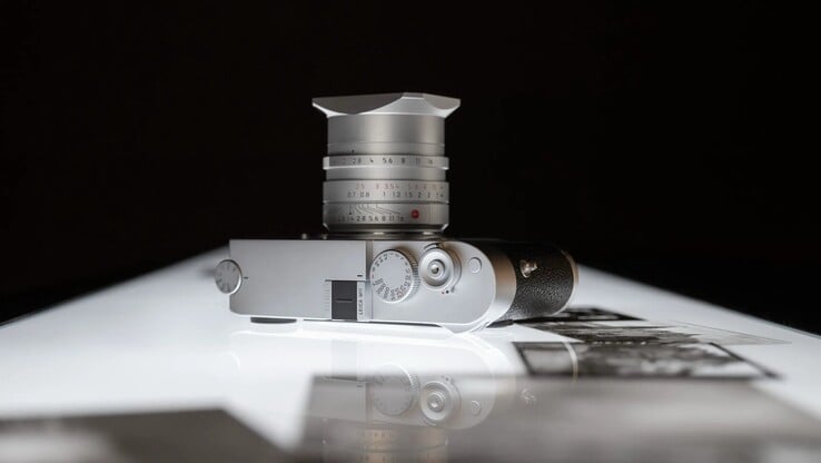 Diz-se que a Leica M EV1 suporta as mesmas lentes que a Leica M11.