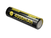 A bateria NL1840R possui uma porta USB para carregamento