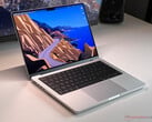 Applediz-se que a atual geração do MacBook Pro da Apple está durando alguns meses a mais do que o esperado anteriormente, M4 MacBook Pro 14 na foto. (Fonte da imagem: Notebookcheck)