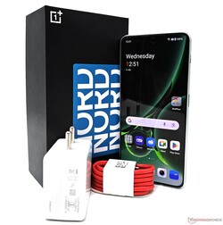 O OnePlus Nord 3 5G vem com um carregador SuperVOOC de 80 W na caixa