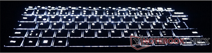 A luz de fundo do teclado tem três níveis ajustáveis de iluminação