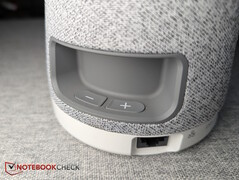 Botões de volume, com outro par no lado oposto