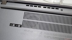 ThinkPad X13 G4: modelo U15 com ventilador único de resfriamento