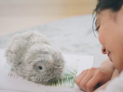 O Moflin da Casio pode expressar 4 milhões de traços de personalidade e comportamentos diferentes. (Fonte da imagem: Casio via YouTube)