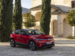 A Renault Megane E-Tech Electric está agora disponível para encomenda no Reino Unido. (Fonte de imagem: Renault)