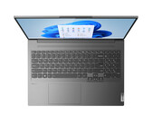 O Lenovo Slim 7i Pro ostenta dois alto-falantes de 2 W. (Fonte: Lenovo)