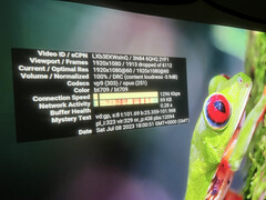 O streaming não é realmente viável no OmniStar L80. A transmissão do vídeo da Costa Rica em 1080p60 resultou na queda de quase um terço dos quadros, o que causou uma gagueira inassistível.