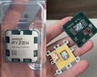 Fotos do AMD Ryzen 7 7800X3D danificado e com a tampa removida