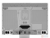Uma radiografia do novo iMac, cortesia do iFixit, mostra duas placas de metal maciças e minúsculas internas. (Imagem via iFixit)
