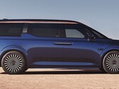 Diz-se que a van elétrica Zeekr 009 da Geely serviu de modelo para a Volvo EM90 e-van que será lançada em breve.