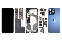 A ARM ganha menos de US$ 0,30 por cada iPhone 15 vendido. (Imagem: iFixit)