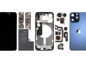 A ARM ganha menos de US$ 0,30 por cada iPhone 15 vendido. (Imagem: iFixit)