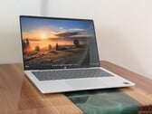 Análise do laptop HP OmniBook 5 14: Windows ARM com OLED por menos de US$ 600