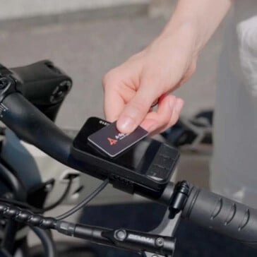 O desbloqueio via NFC é suportado