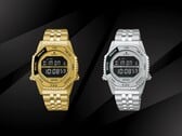 O Seiko Rotocall HFL003P em ouro e o HFL002P em aço inoxidável, expostos lado a lado sobre um fundo preto, ambos com tela LCD em negativo, luneta giratória e pulseira integrada de aço inoxidável.
