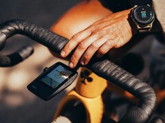 Coros Dura: computador de bicicleta potente.