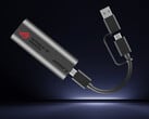 O ROG USB-C10G é um adaptador de USB-C para 10GbE. Na foto: uma imagem promocional do acessório com o cabo incluído.