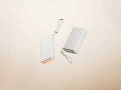 Os dois novos carregadores portáteis têm capacidades nominais de 15.000 mAh e 20.000 mAh. Na foto: os dois novos modelos.