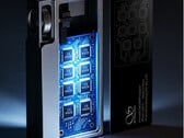 O UA6 II da Shanling utiliza oito chips DAC da Cirrus Logic para proporcionar som de alta fidelidade em configurações de fones de ouvido balanceados.