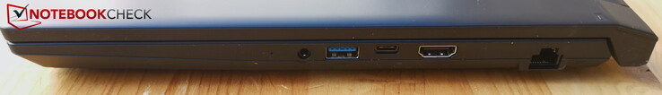 Direita: fone de ouvido, USB-A 3.0, USB-C 3.0 com DP, HDMI 2.1, LAN
