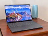 Análise do Dell Pro 14 Premium: Subnotebook OLED emblemático para empresas