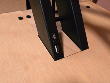 Um tablet ou smartphone pode ser alimentado pela porta USB-A.