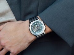 Espera-se que os novos modelos venham equipados com uma caixa de metal brilhante e uma confortável pulseira de uretano. (Na foto: G-Shock GBM-2100A) (Crédito da imagem: Casio Japan)