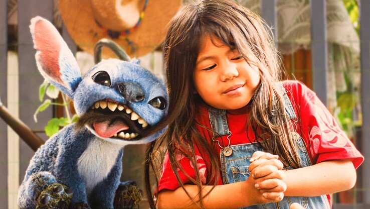 Stitch dá vida ao seu caos característico ao lado da novata Maia Kealoha como Lilo na adaptação em live-action da Disney de Lilo &amp; Stitch (2025). Fonte da imagem: Imagem gerada por IA; personagens da Disney