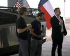 Elon Musk anuncia a refinaria de lítio no Texas (imagem: Tesla)