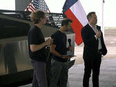 Elon Musk anuncia a refinaria de lítio no Texas (imagem: Tesla)