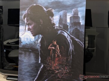 Arte de The Last of Us Part 2 (da Naughty Dog) impressa em folha de metal.