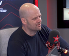 Uma captura de tela de Dan Houser no The Chris Evans Breakfast Show (fonte da imagem: Virgin Radio UK YT)