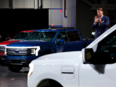 A Ford está produzindo agora a caminhonete F-150 Lightning com veículos previstos para serem enviados nos &quot;próximos dias&quot;. (Fonte da imagem: Ford)