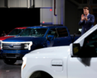 A Ford está produzindo agora a caminhonete F-150 Lightning com veículos previstos para serem enviados nos 