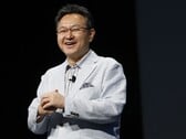 Um retrato em close-up do ex-diretor da PlayStation, Shuhei Yoshida
