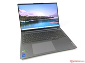 Revisão do Lenovo ThinkBook 16 G4+: Bom laptop multimídia com muita potência