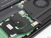 Os benchmarks do Core i5-1235U vs. Core i7-1165G7 mostram níveis similares de desempenho da CPU, mas gráficos mais lentos