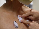 O sensor vestível da NWU permite o monitoramento contínuo e remoto dos sinais vitais, incluindo problemas respiratórios. (Fonte: comunicado à imprensa da Northwestern University)