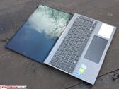 ASUS ZenBook 14X OLED UX5400EA-L7154W com 3K-OLED e Nvidia MX 450