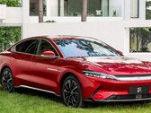 O sedan de desempenho BYD Han é um concorrente direto da Tesla (imagem: BYD)
