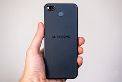 O Fairphone 3 Plus. (Fonte: The Verge)