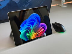 Microsoft Surface Pro OLED 2026