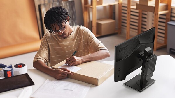 O Acer Chromebox Mini CXM2 pode ser montado na parte de trás de um monitor. (Fonte da imagem: Acer)