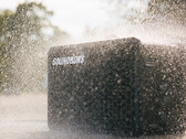 O alto-falante portátil SOUNDBOKS Go pesa 9,2 kg (20 lbs). (Fonte da imagem: SOUNDBOKS)