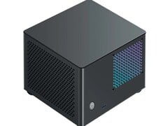 O P99 é um mini PC compacto montado com componentes mais antigos